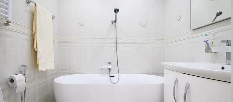 Bathtub Installation Specialists in Whitby, Ontario
